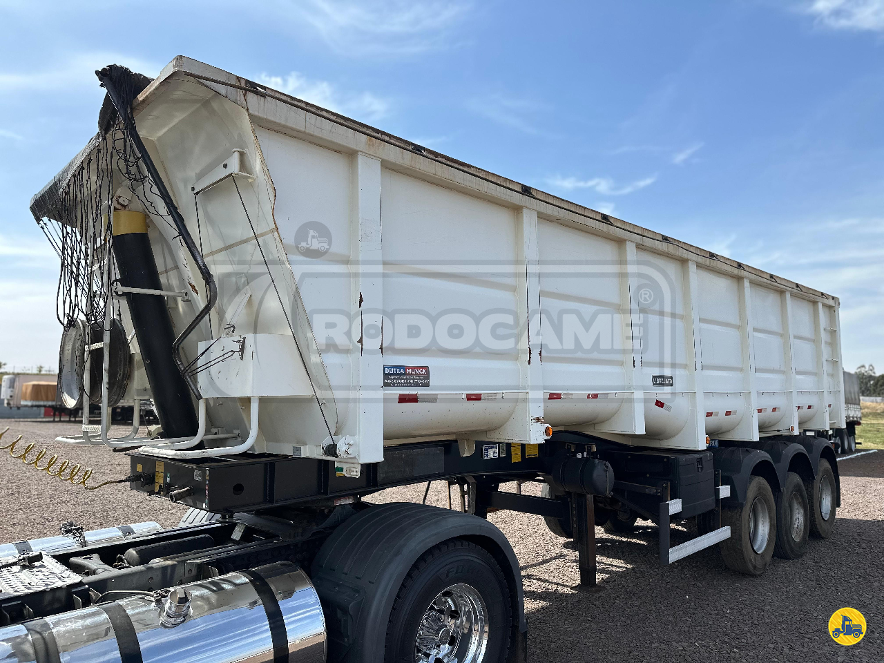 CARRETA SEMI-REBOQUE BASCULANTE Rodocame - Facchini CASCAVEL PARANÁ PR